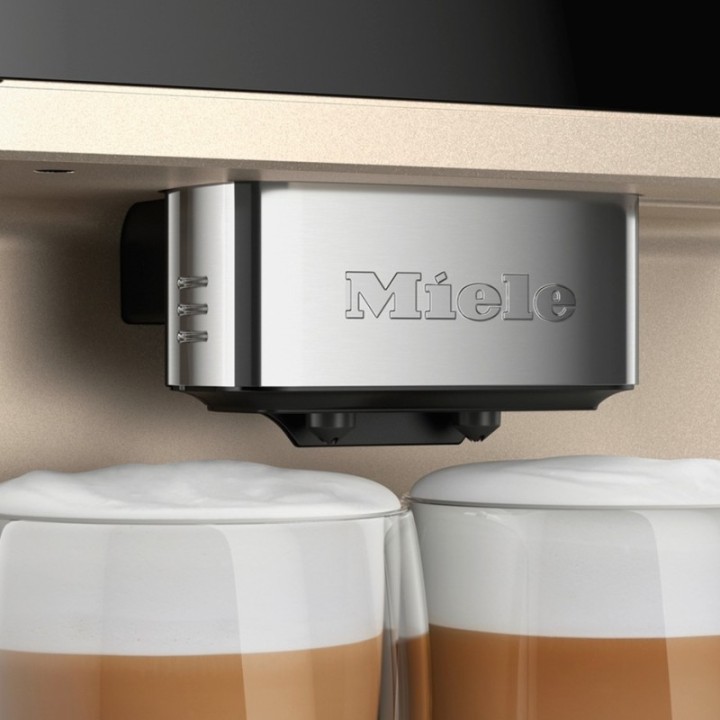 Miele CM 6360 MilkPerfection Obsidiansvart CleanSteelMetallic