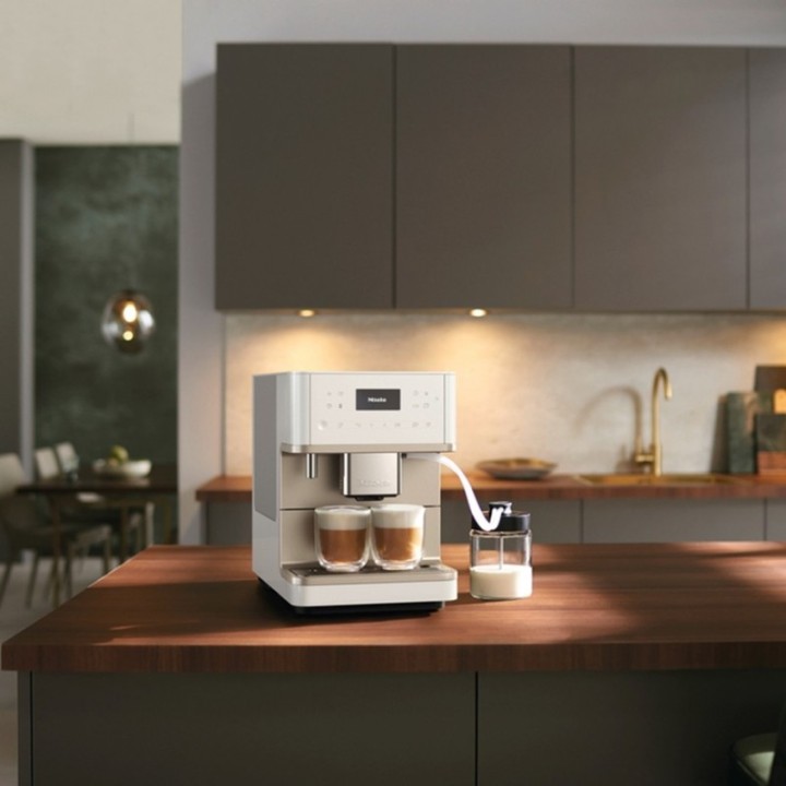 Miele CM 6360 Mjölkperfektion Lotusvit Stål