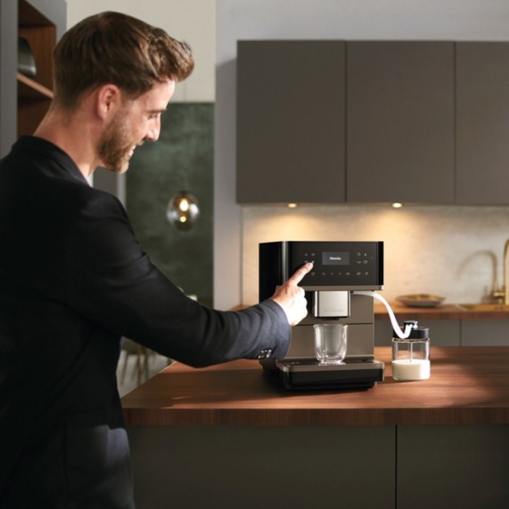 Miele CM 6360 MilkPerfection Obsidiansvart Brons