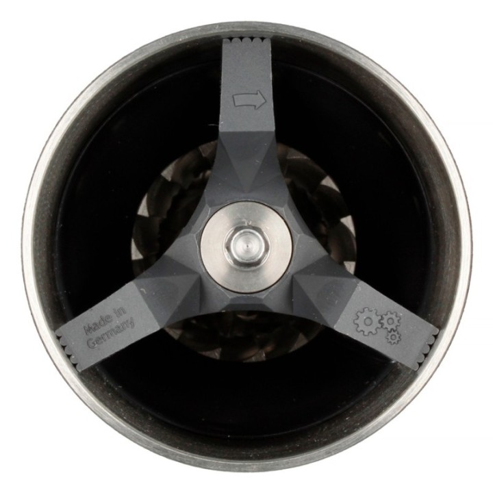 Comandante C40 MK4 Nitro Blade Svart