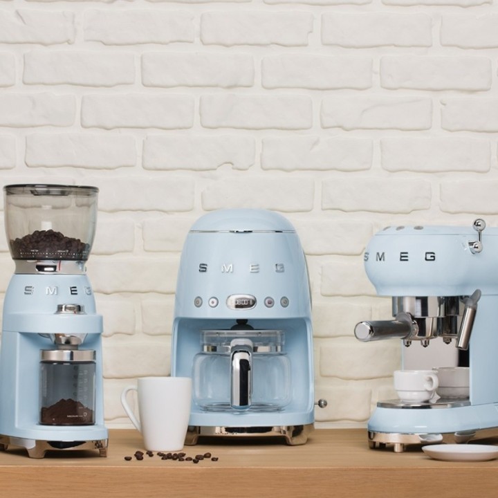Smeg DCF02PBEU Droppkaffebryggare Pastellblå