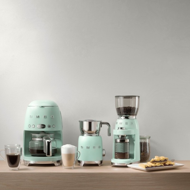 Smeg DCF02PGEU Drip Kaffebryggare Pastellgrön