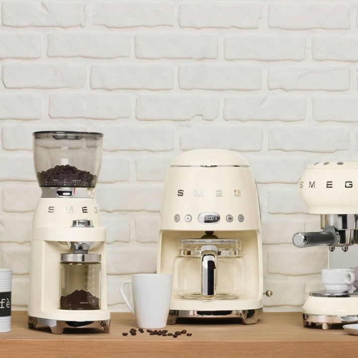 Smeg CGF11CREU Kaffekvarn Creme