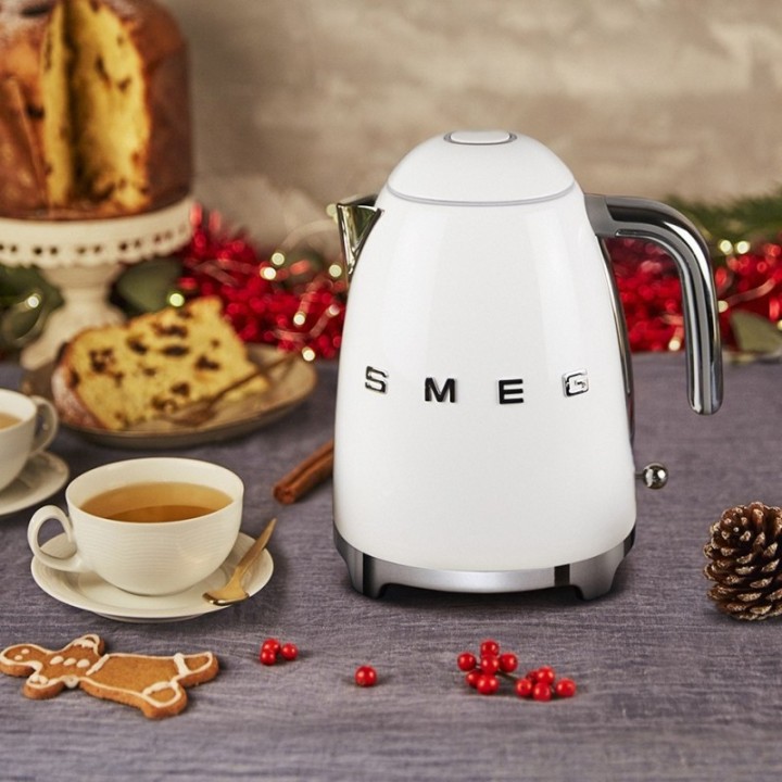 Smeg KLF03WHEU Vattenkokare 1,7L Vit