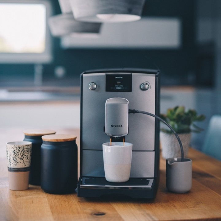 Nivona NICR 695 Titan Espressomaskin Inkl. 4,2kg Riktigt kaffe