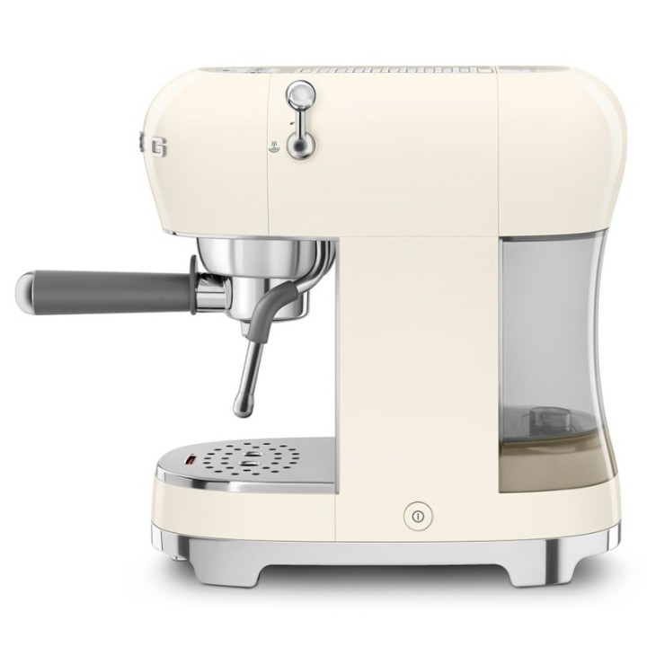 Smeg ECF02CREU Espressomaskin Creme