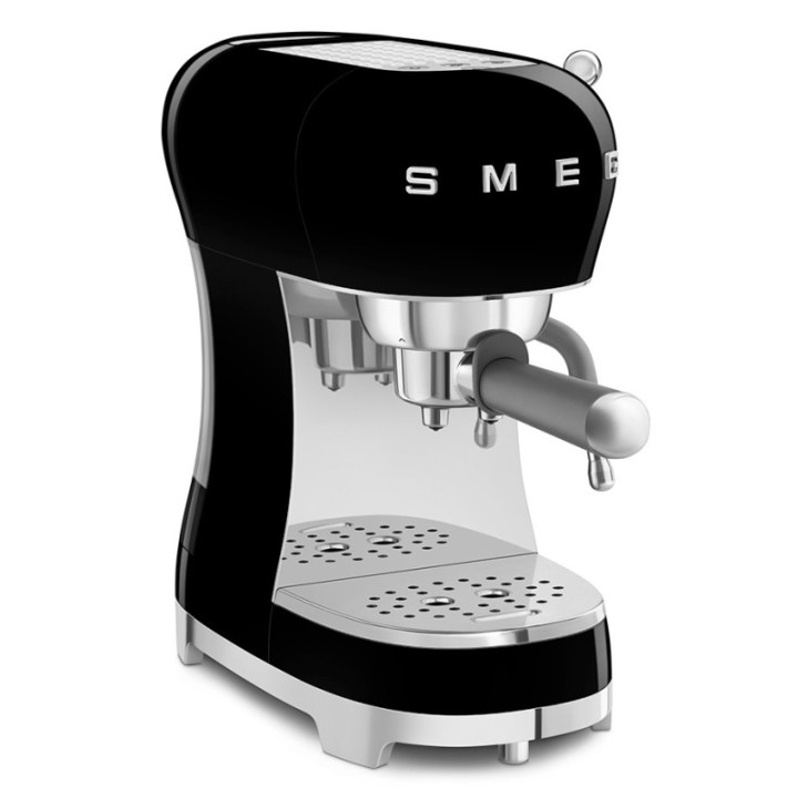 Smeg ECF02BLEU Espressomaskin Svart