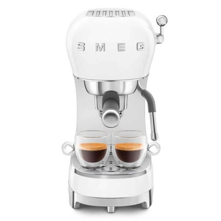 Smeg ECF02WHEU Espressomaskin Vit