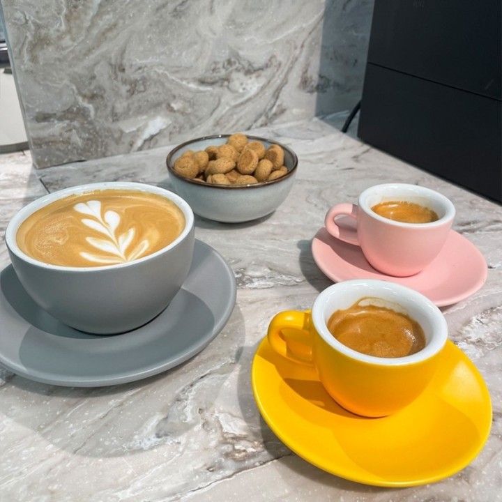 Club House Tulipano Cappuccino med underkopp matt gul 26 cl 1 st