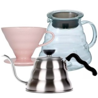 Hario Filterbryggset inkl. V60-02 keramisk dripper för 2 koppar, serveringskanna 0,6 l & hällkanna