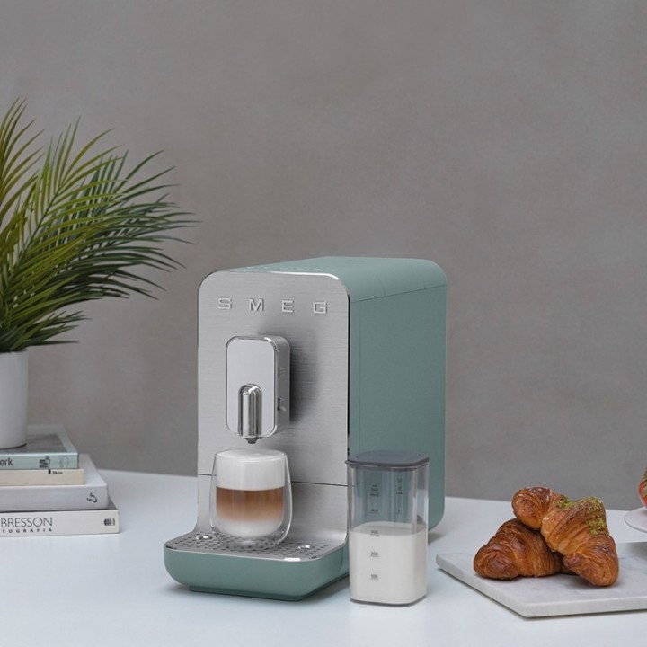 Smeg BCC13EGMEU Espressomaskin Grön