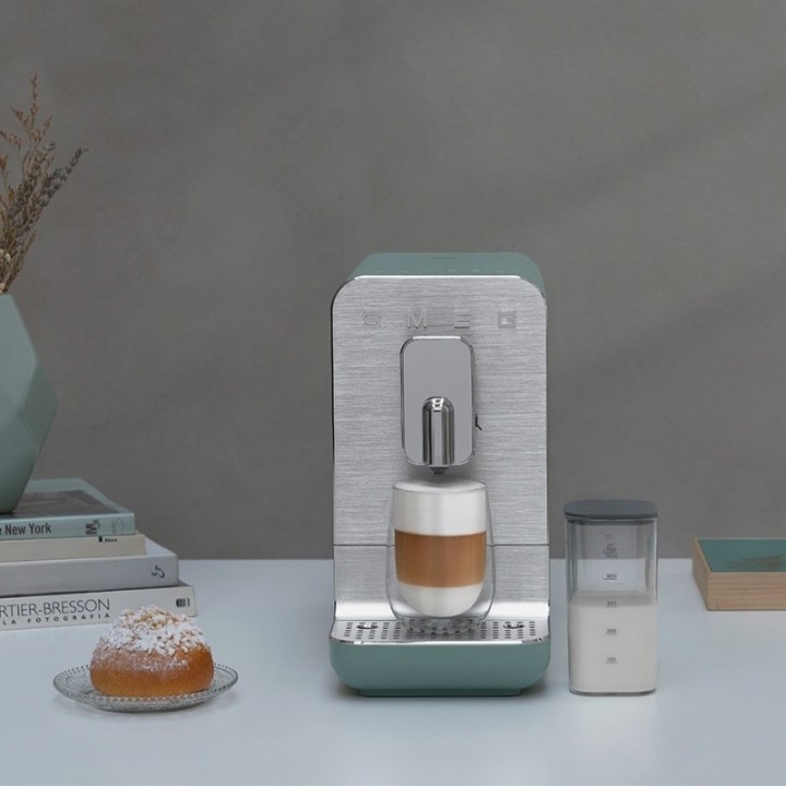 Smeg BCC13EGMEU Espressomaskin Grön