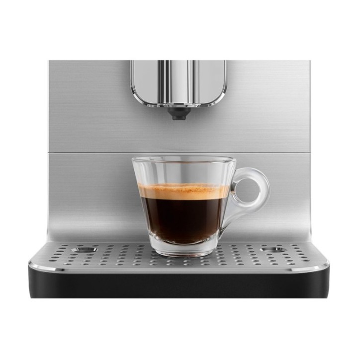 Smeg BCC13BLMEU Espressomaskin Svart