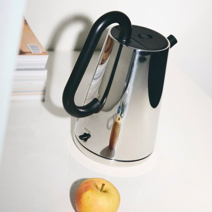 Alessi Toru vattenkokare 1,7 L Stål