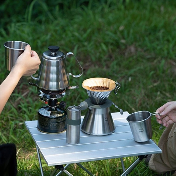 Hario V60 Metal Utomhuskanna 0,5 L