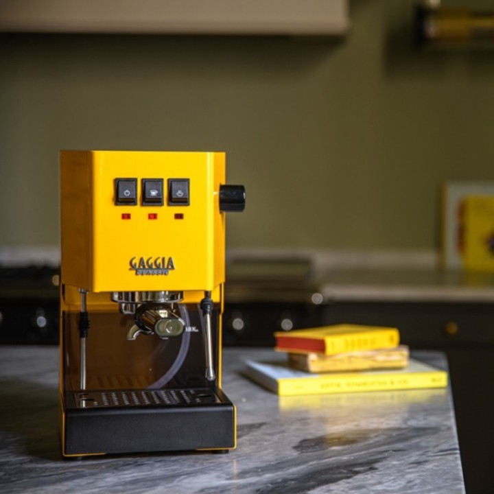 Gaggia Classic E24 Sunshine Yellow Espressomaskin