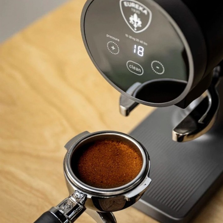 Eureka Disco Automatisk Tamper