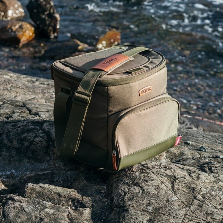 Thermos Premium Camo Kylväska