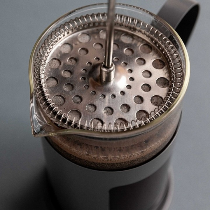 La Cafetière Monaco 3-kopps stempelkanna grå