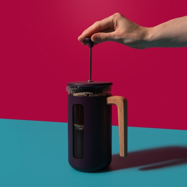 La Cafetière Pisa 8 koppar stempelkanna lila