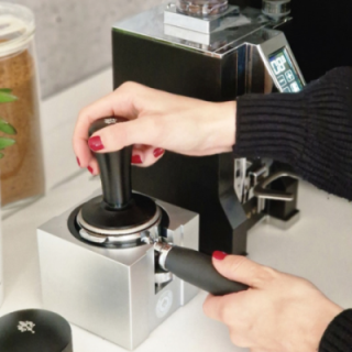 Eureka Mignon Tamper Station Metall