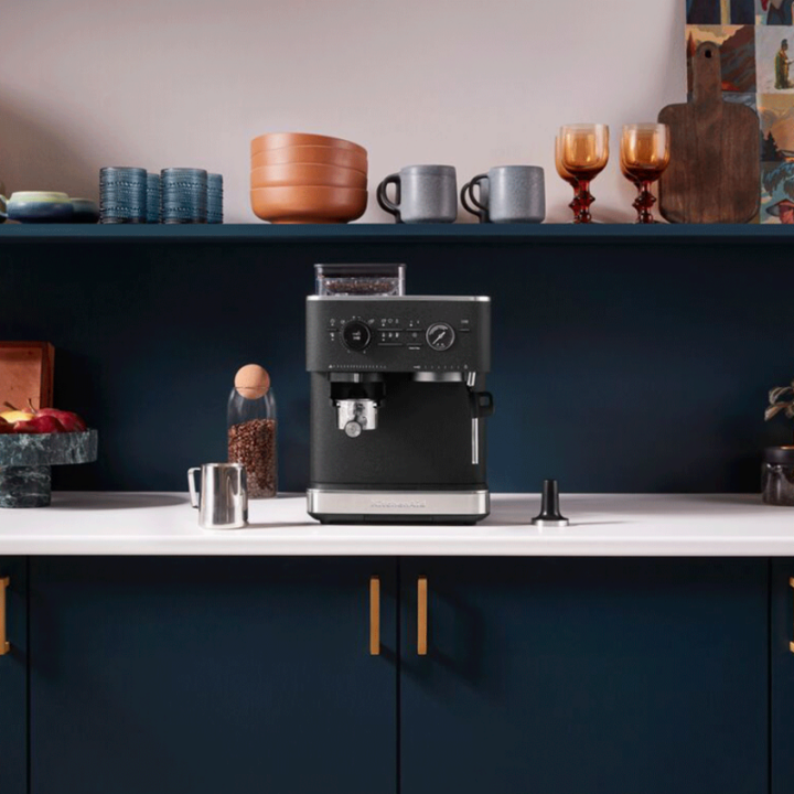 KitchenAid Semiautomatisk Espressomaskin Inkl. Kvarn Cast Iron Black