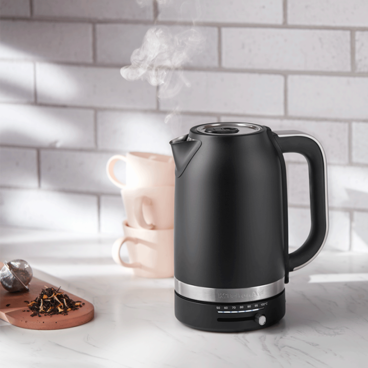 KitchenAid 5KEK1701EBM Vattenkokare 1,7 L Matt svart