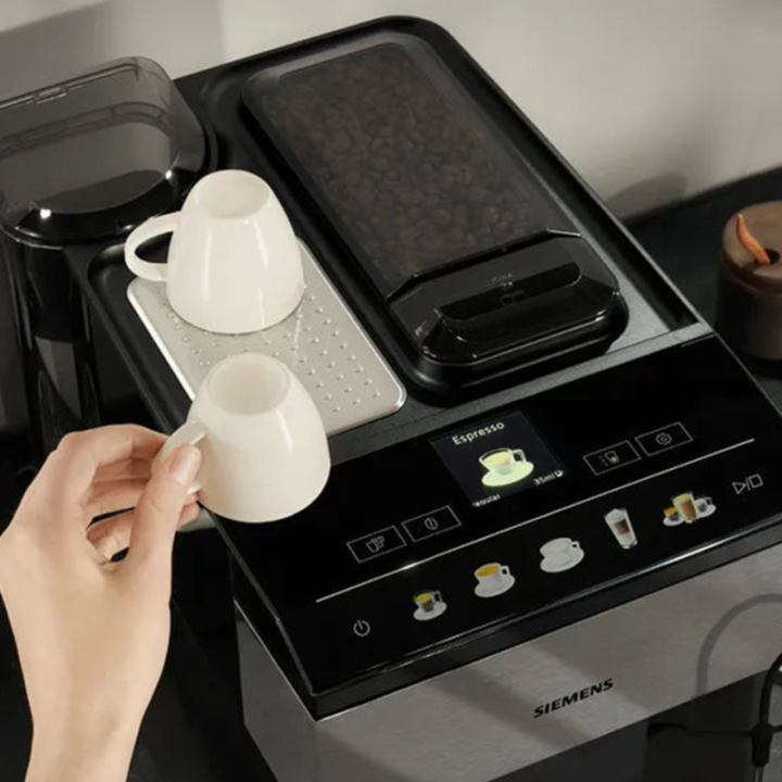 Siemens TP517R03 EQ500 Inkl. Vårdpaket & 1,5kg Rigtig Kaffe