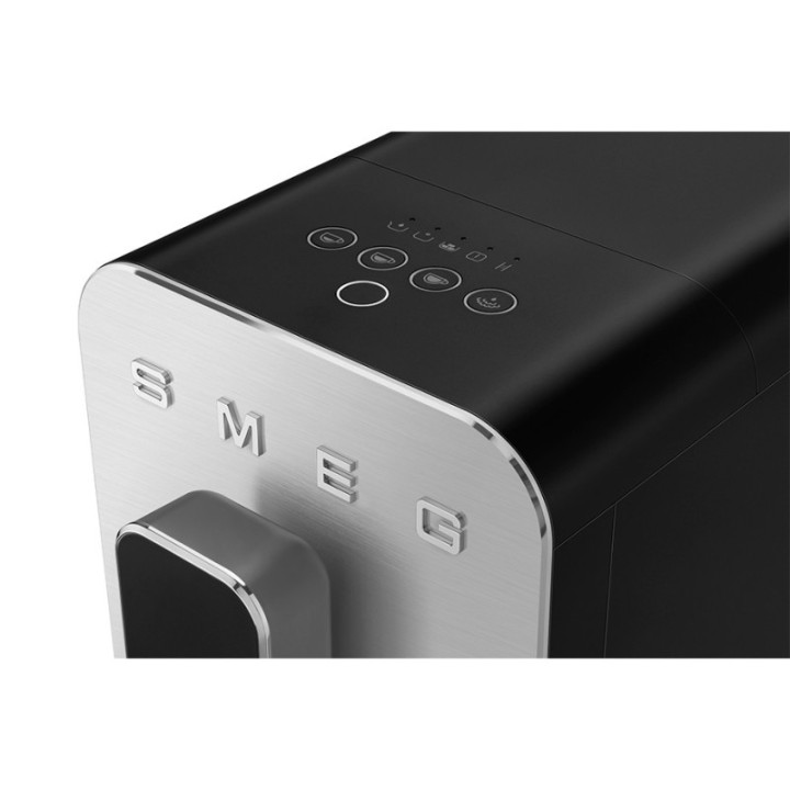 Smeg BCC12BLMEU Svart inkl. 1,8kg Rigtig Kaffe Mixpaket Kaffebönor