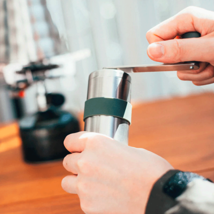 Hario V60 Outdoor Manuel Kaffemølle