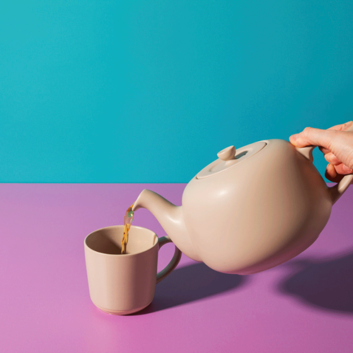 La Cafetière 1,5 L Tebrygger Latte Inkl. Østerlandsk Pyramidetebreve 2 x 75 stk