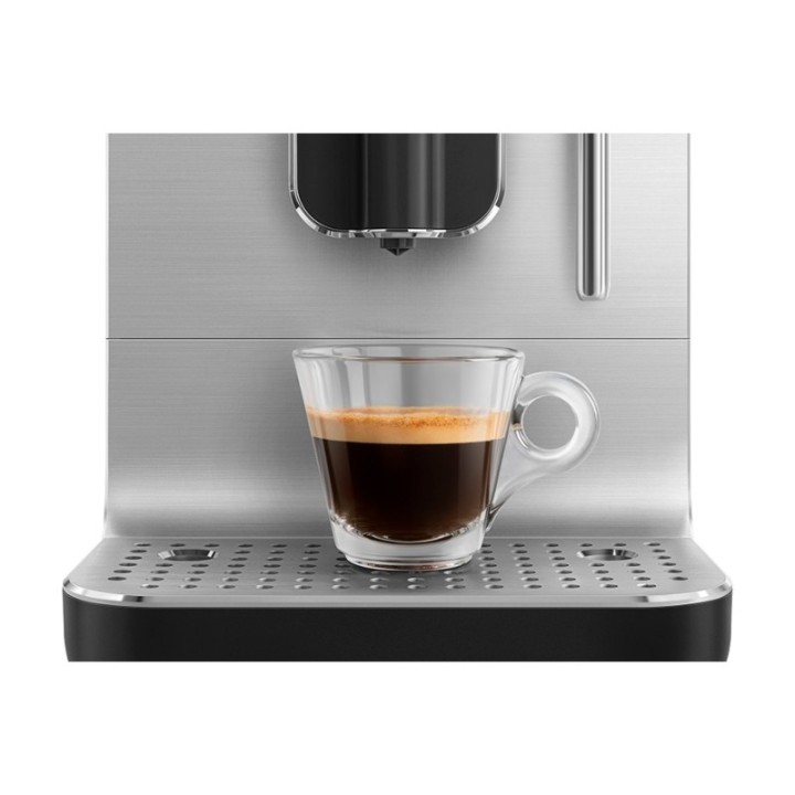 Smeg BCC12BLMEU Espressomaskine Sort Inkl. Mælkekande 0,35L & Rigtig Kaffe Crema Intenso 1kg Hele kaffebønner