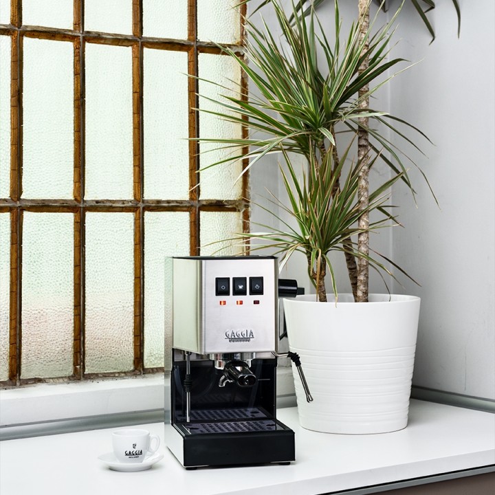 Gaggia Classic E24 Stål Espressomaskine Inkl. Eureka Mignon Zero 65 Speedy Mat Sort Espressokværn