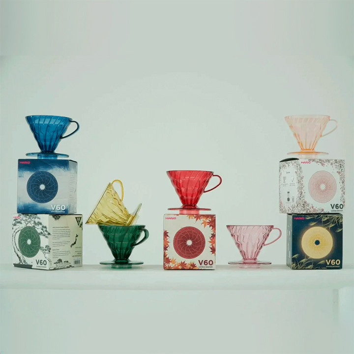 Hario V60 filterbryggningsset Inkl. V60 Range Server 60 cl, Momiji röd Dripper 2 koppar & filter