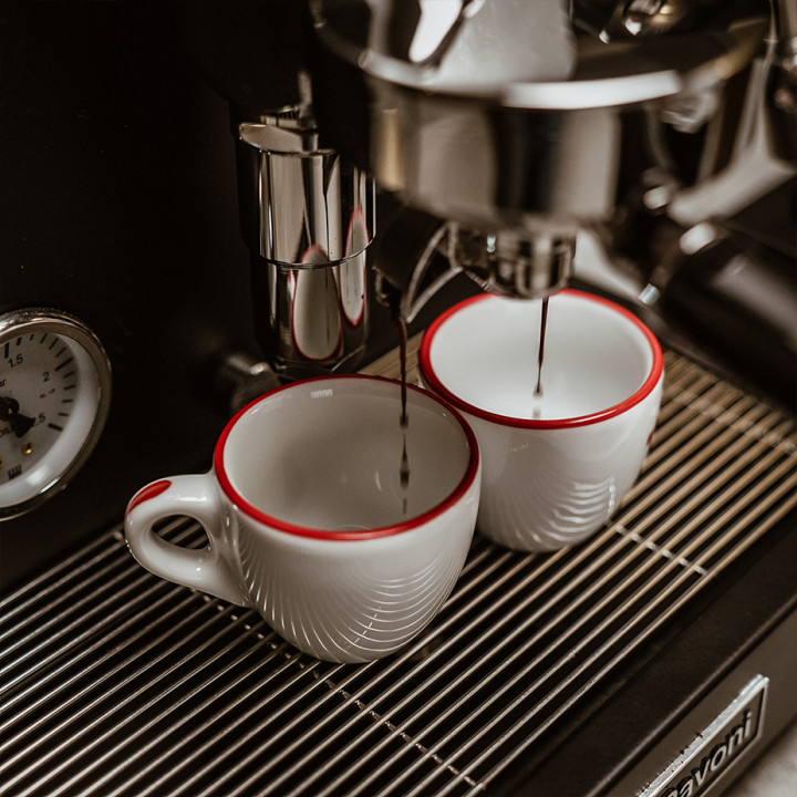 La Pavoni Mini Cellini Svart LPSMCB01EU Espressomaskin Inkl. Eureka Mignon Specialita Svart/Krom Espressokvarn