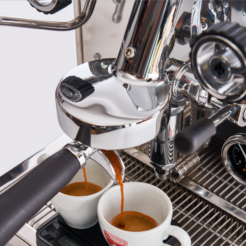Eureka Costanza Valnöt Espressomaskin Inkl. Eureka Mignon Specialita & Baristautrustning