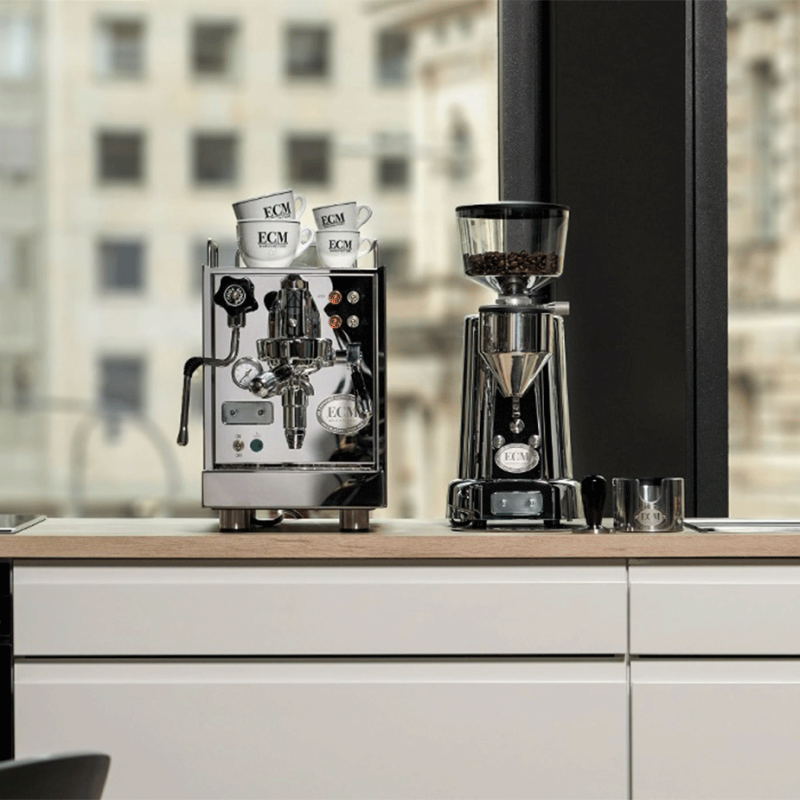 ECM Classika PID Espressomaskine Inkl. Eureka Mignon Zero 65 Speedy Espressokværn