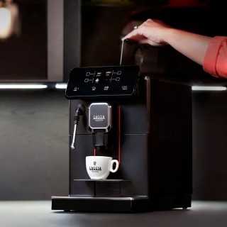 Gaggia Magenta Plus Inkl. 2kg Rigtig Kaffe & Mjölkkanna