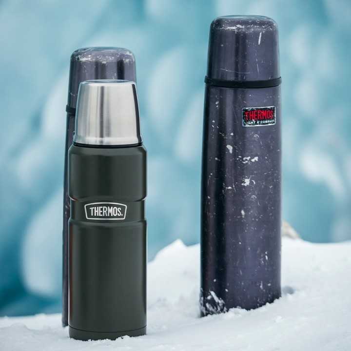 Thermos Light & Compact Termoflaska 0,75 L Midnight Blue