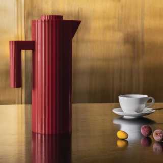 Alessi Plissé  Termokanna 1L Röd