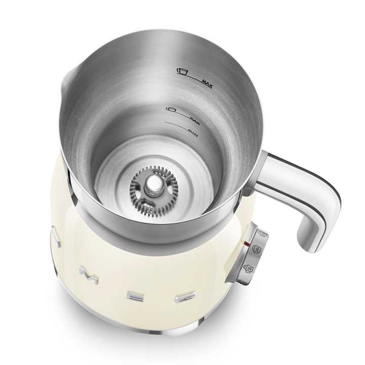 Smeg MFF01CREU Mjölkskummare Creme