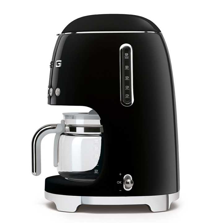 Smeg DCF02BLEU Drip Kaffemaskin Svart
