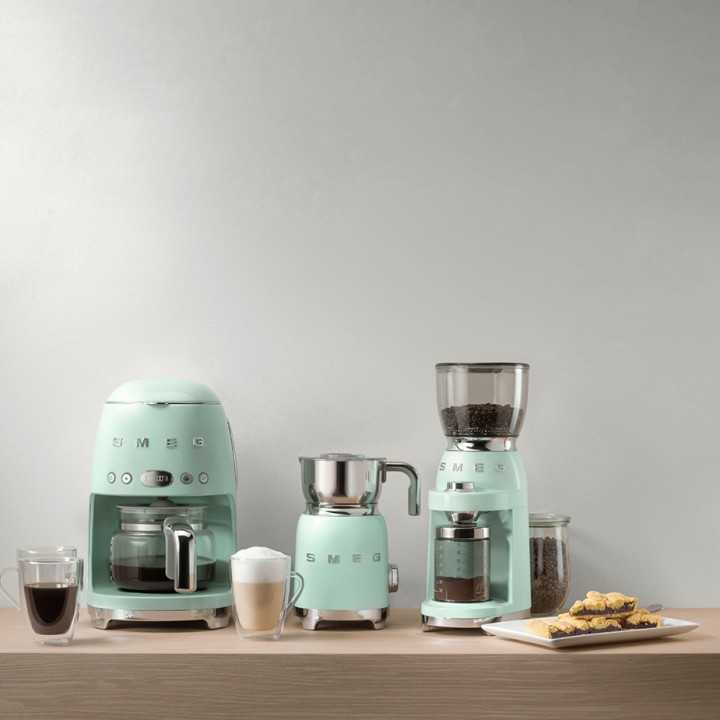Smeg DCF02PGEU Drip Kaffemaskin Pastelgrön