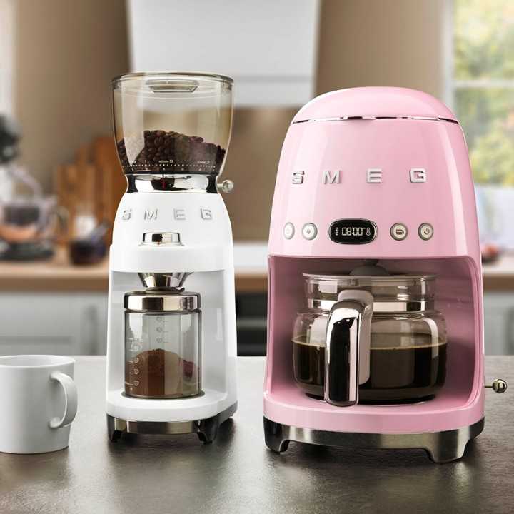 Smeg DCF02PKEU Drip Kaffemaskin Rosa