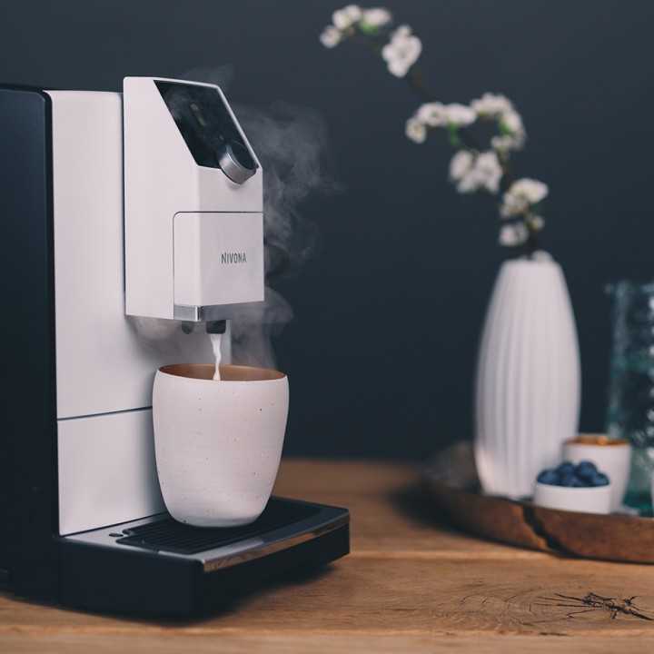 Nivona NICR 796 Vit Espressomaskin Inkl. 4,2kg Rigtig Kaffe