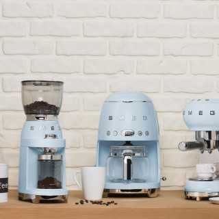 Smeg CGF01PBEU Kaffekvarn Pastelblå