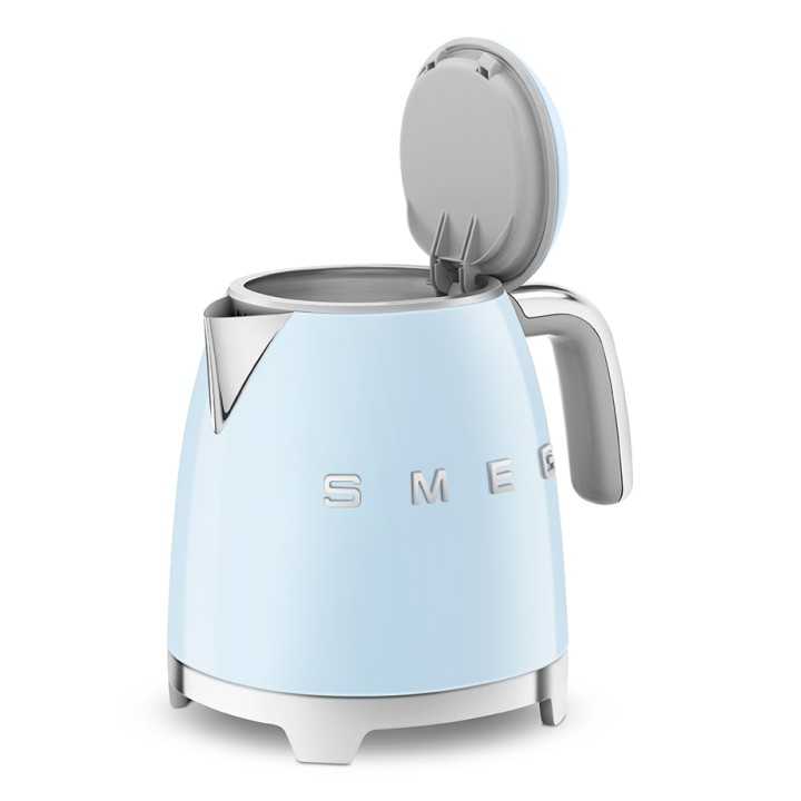 Smeg KLF05PBEU Mini Vattenkokare 0,8L Pastelblå