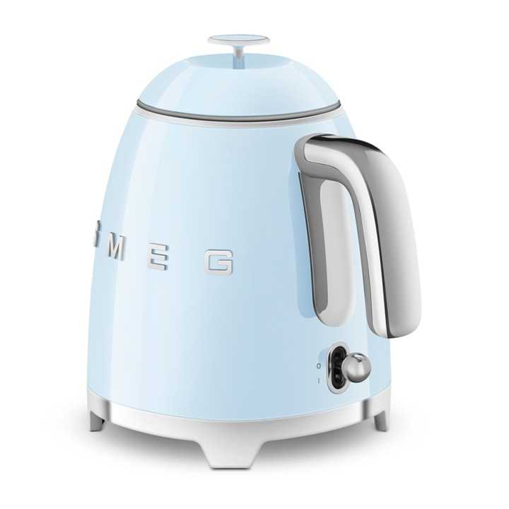Smeg KLF05PBEU Mini Vattenkokare 0,8L Pastelblå