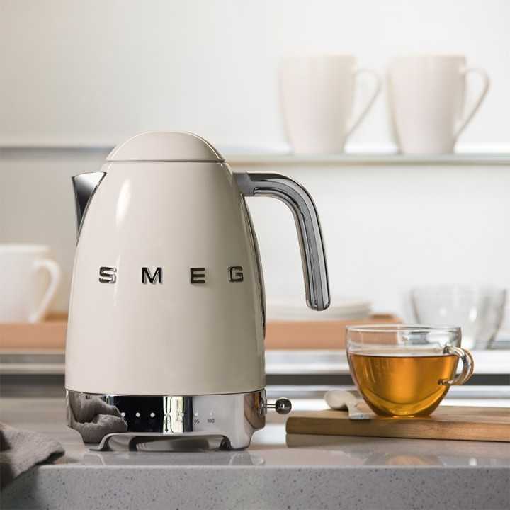 Smeg KLF04CREU Vattenkokare m. Temperatur 1,7L Creme