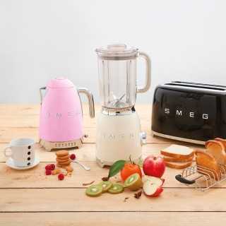 Smeg KLF04PKEU Vattenkokare m. Temperatur 1,7L Rosa